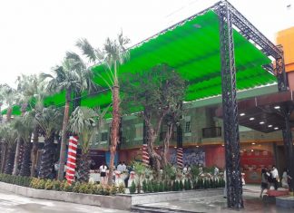 mái xếp di động cho nhà hàng